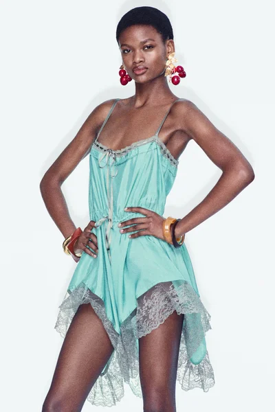 Look 16